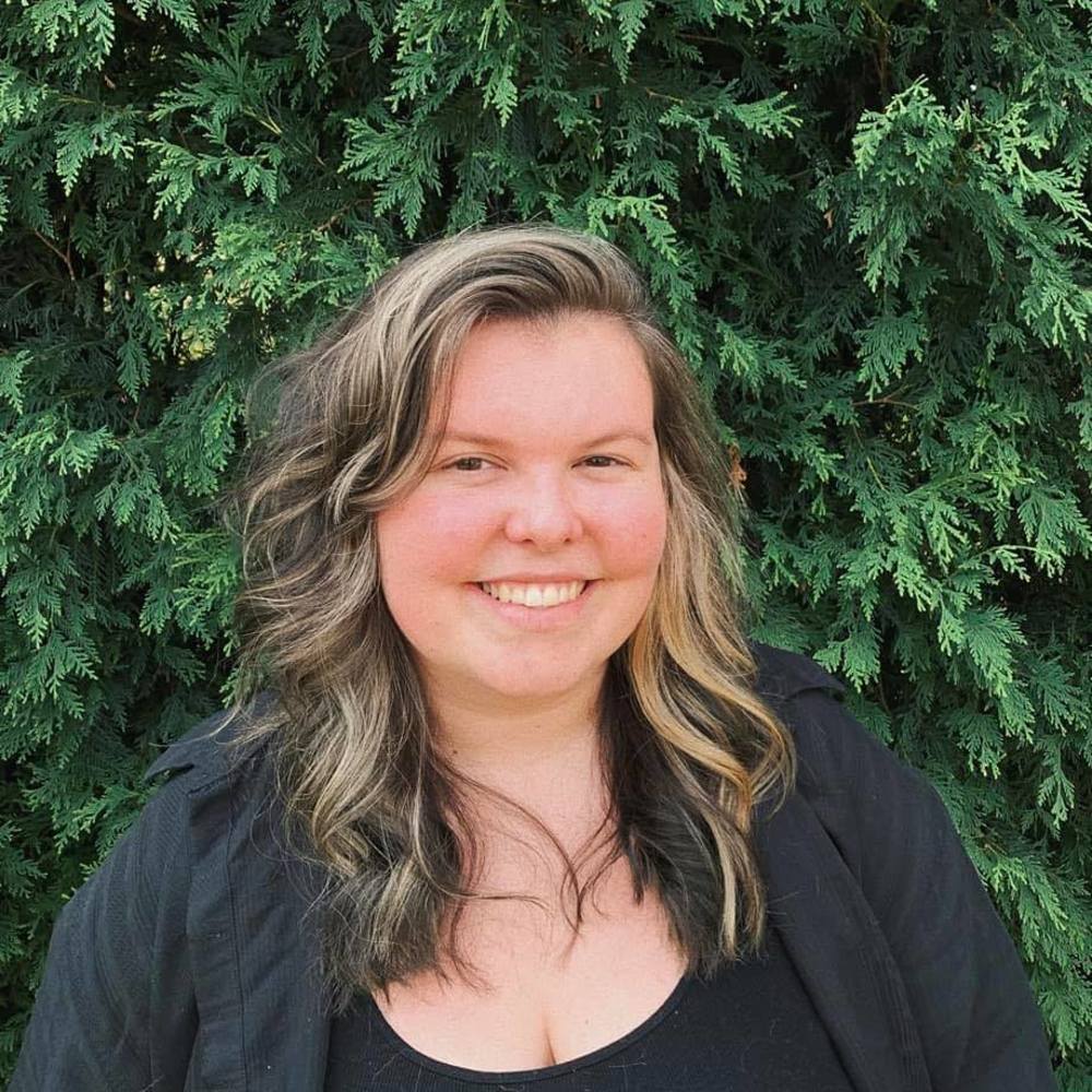 Meet your Posher, Hannah